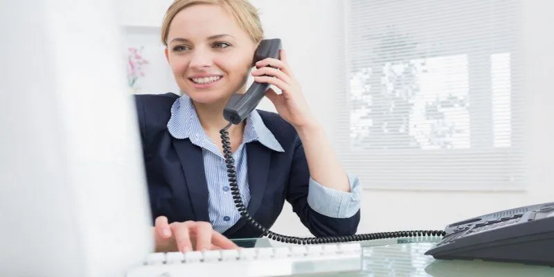 Việc liên hệ trong thông tin thể thao có vai trò gì